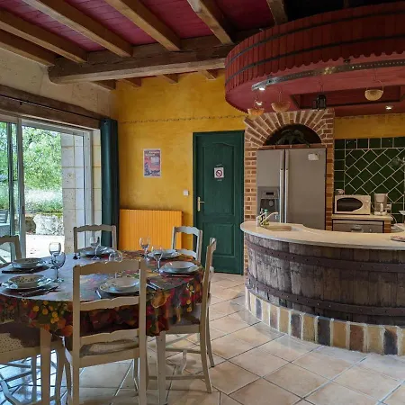 Avec Piscine Chauffée, Jacuzzi Et Jardin Privé - Fr-1-653-156 Casa rural