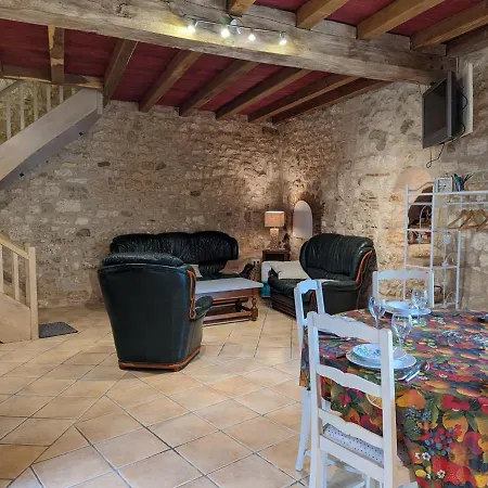 Avec Piscine Chauffée, Jacuzzi Et Jardin Privé - Fr-1-653-156